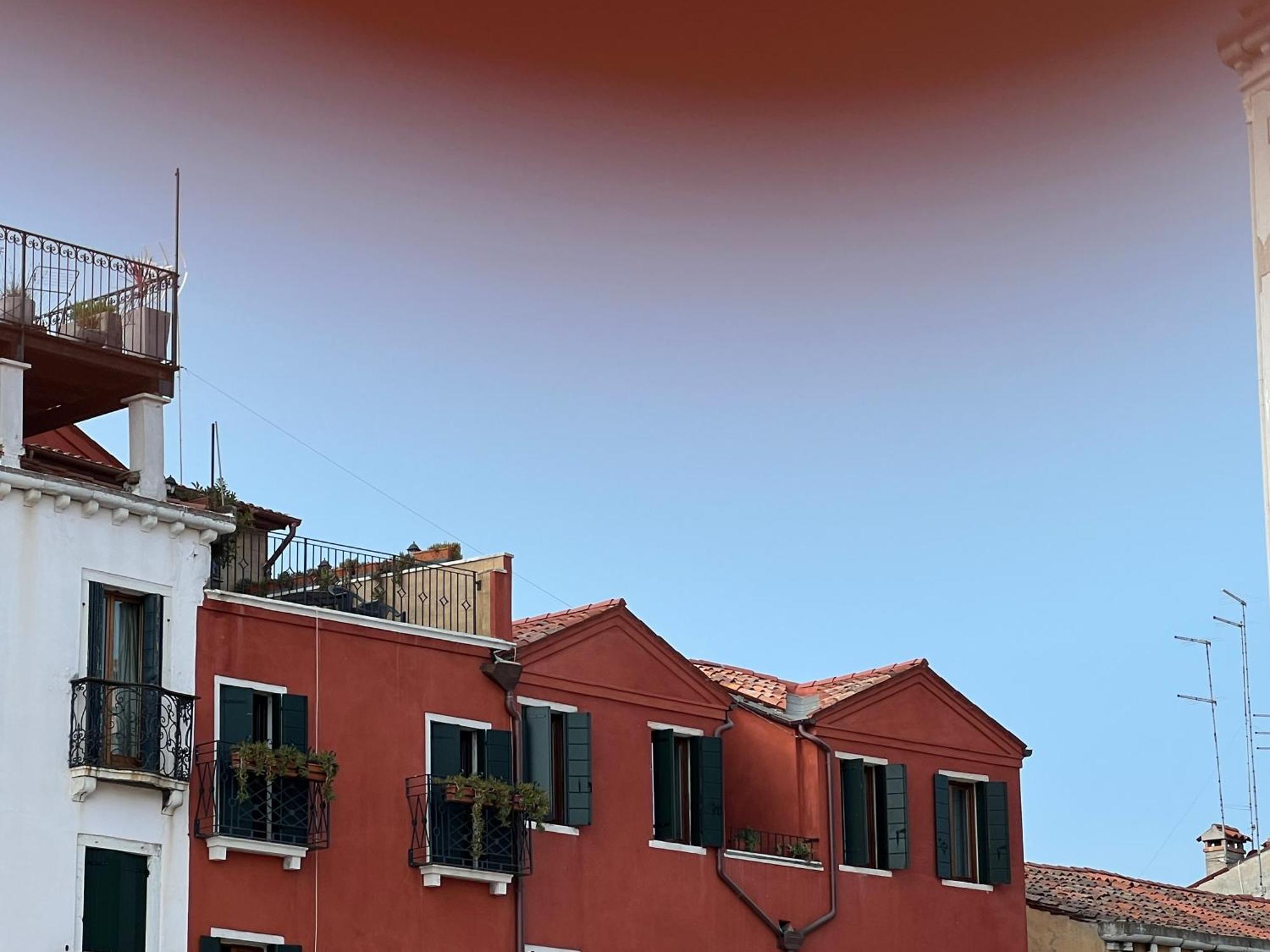 Ca' Delfina Holiday Home Venesia Bagian luar foto