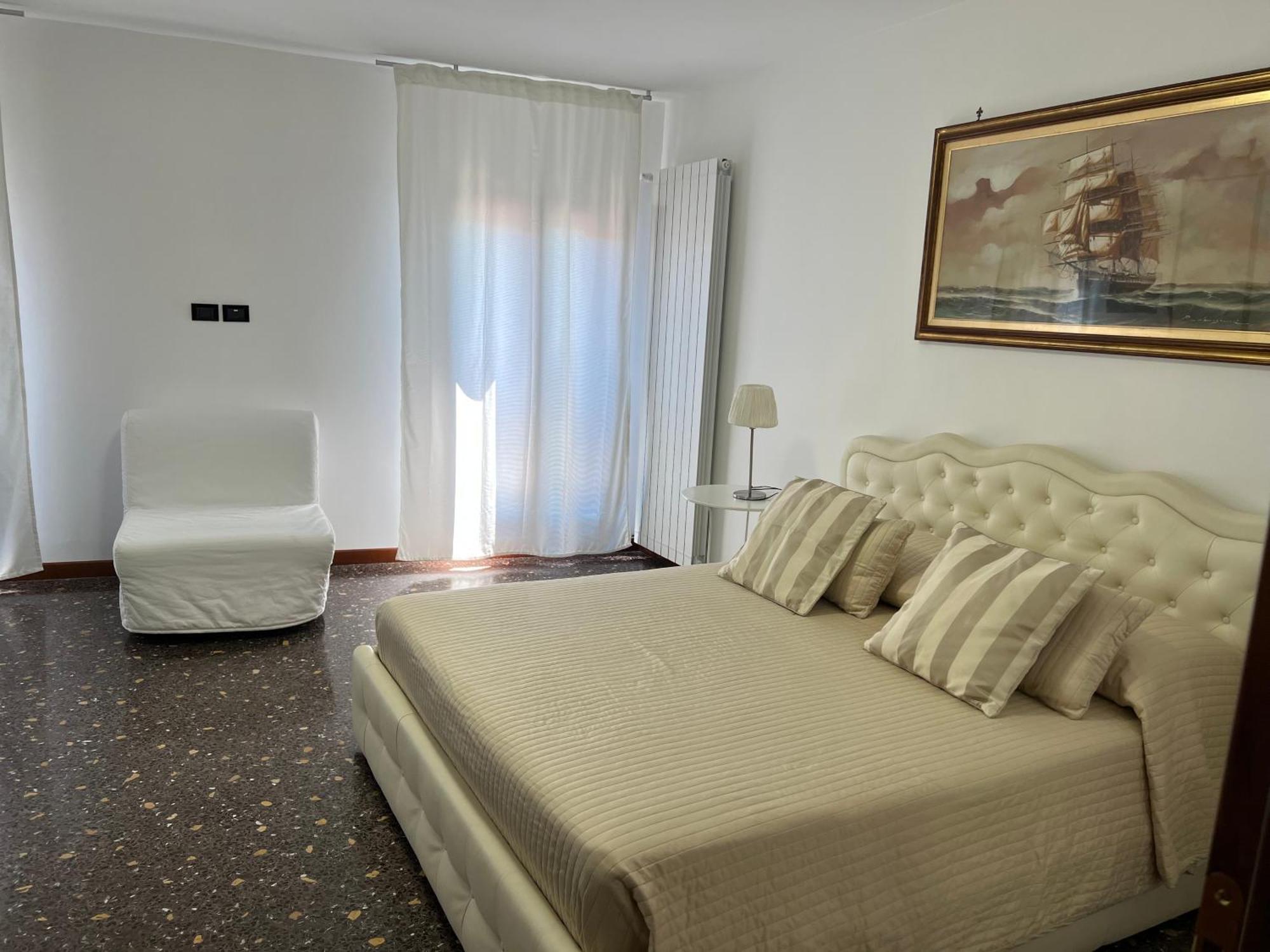 Ca' Delfina Holiday Home Venesia Bagian luar foto