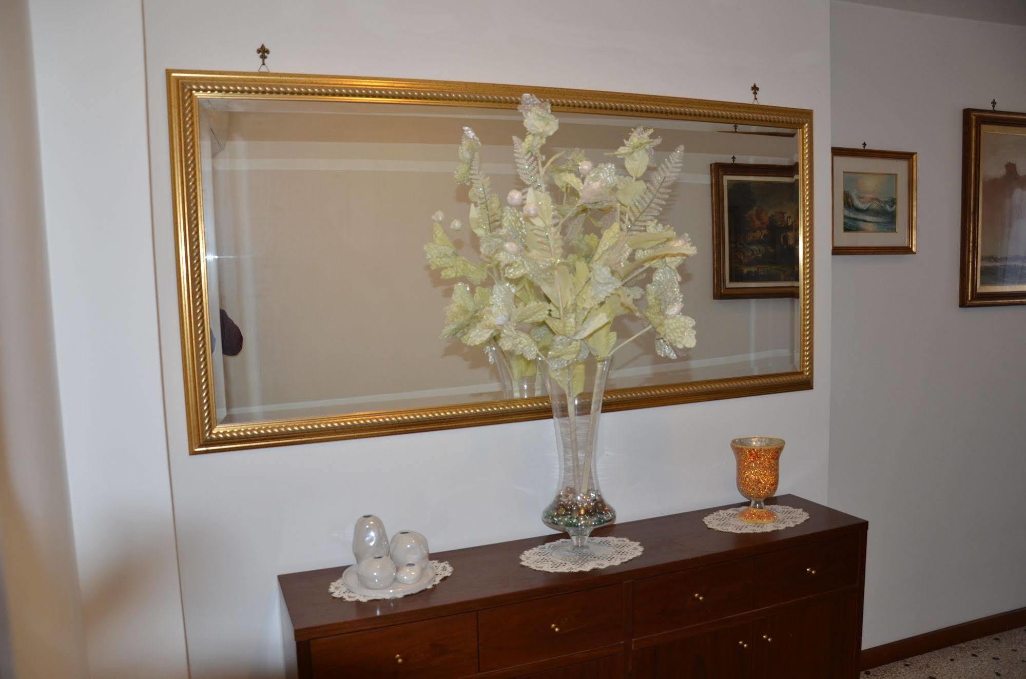 Ca' Delfina Holiday Home Venesia Bagian luar foto